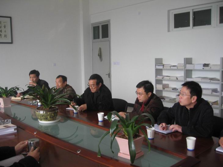 任柏强校长来免费色情片
检查指导安全工作